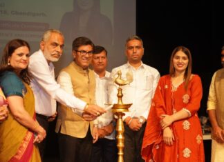 Mayor Saurabh Joshi honours women beneficiaries, distributes sewing machines at NGO’s 8th foundation day