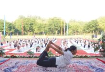 कमांडेंट कमल सिसोदिया ने अधिकारियों एवं जवानों को योगासन, प्राणायाम तथा माइंड योग का अभ्यास कराया