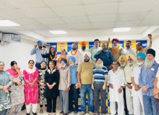 Aam Aadmi Party Forms New Team in Ward No. 27 Meeting