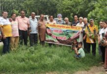गार्डन ऑफ़ एनुअल्स के साइड पार्क, सैक्टर 44 सी, चंडीगढ़ में पौधारोपण कार्यक्रम
